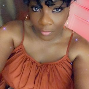 Meet your Posher, Valerie